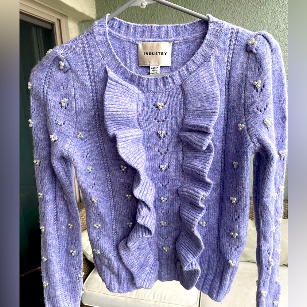 INDUSTRY SWEATER